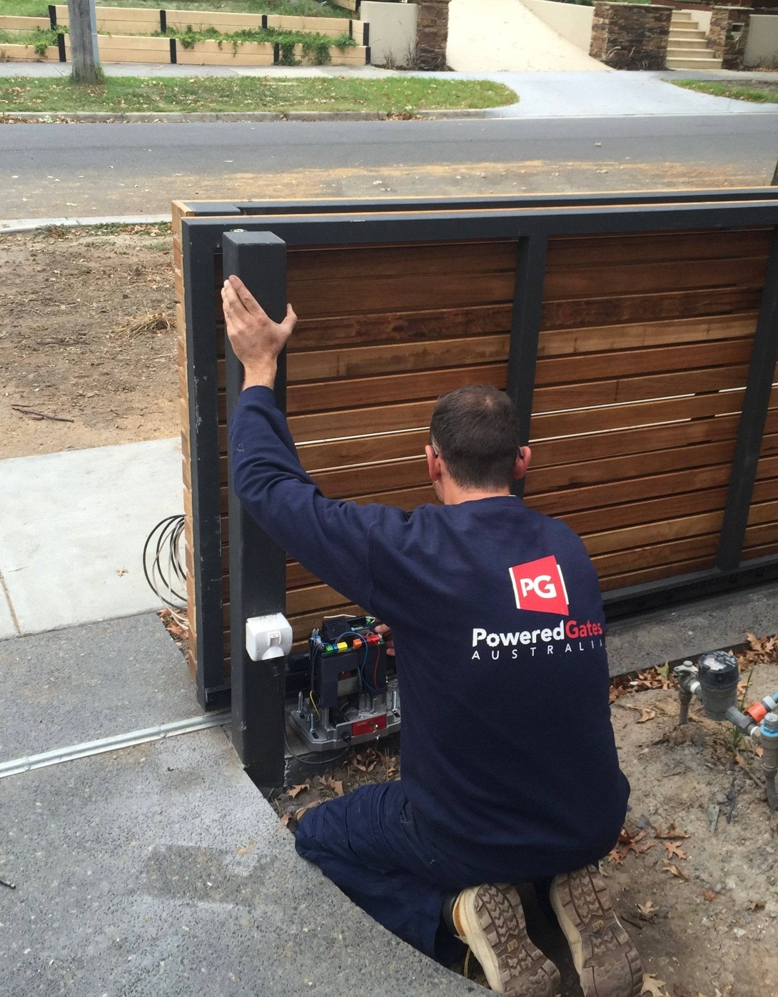 Melbourne Automatic Gate Service Call - Sliding & Swing Gate Automation Repair - Powered Gates Australia