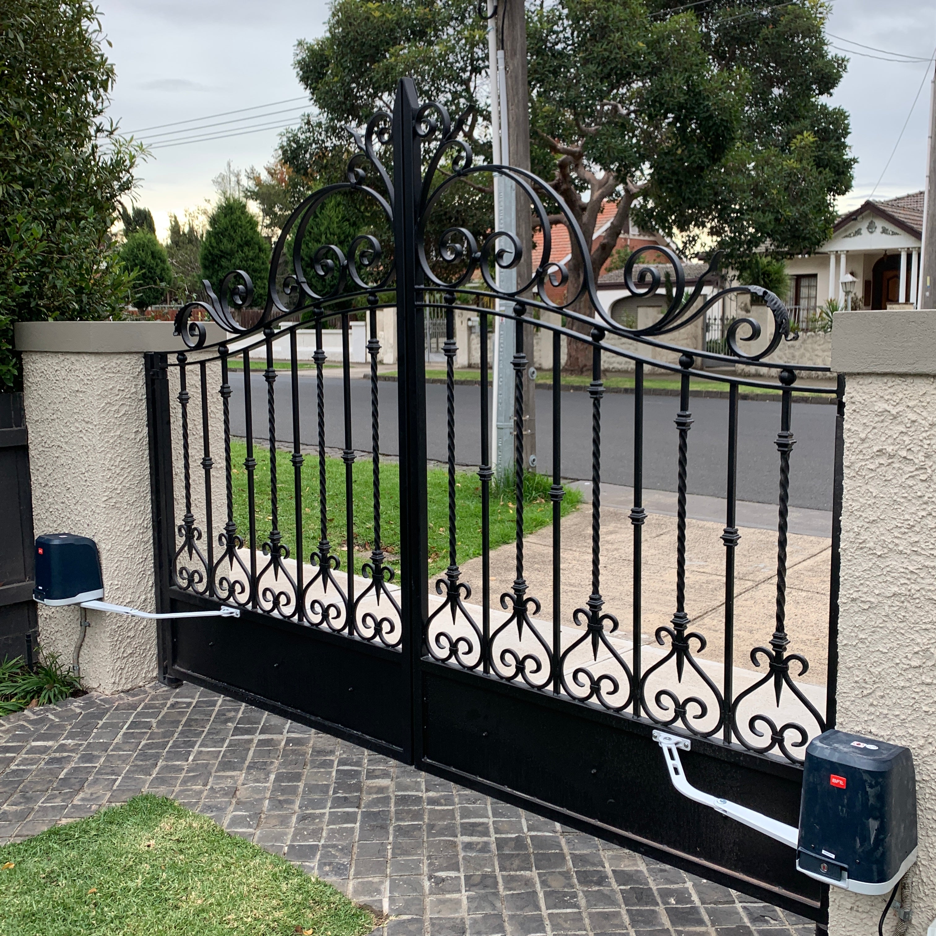 Home | Automatic Gates | Powered Gates Australia