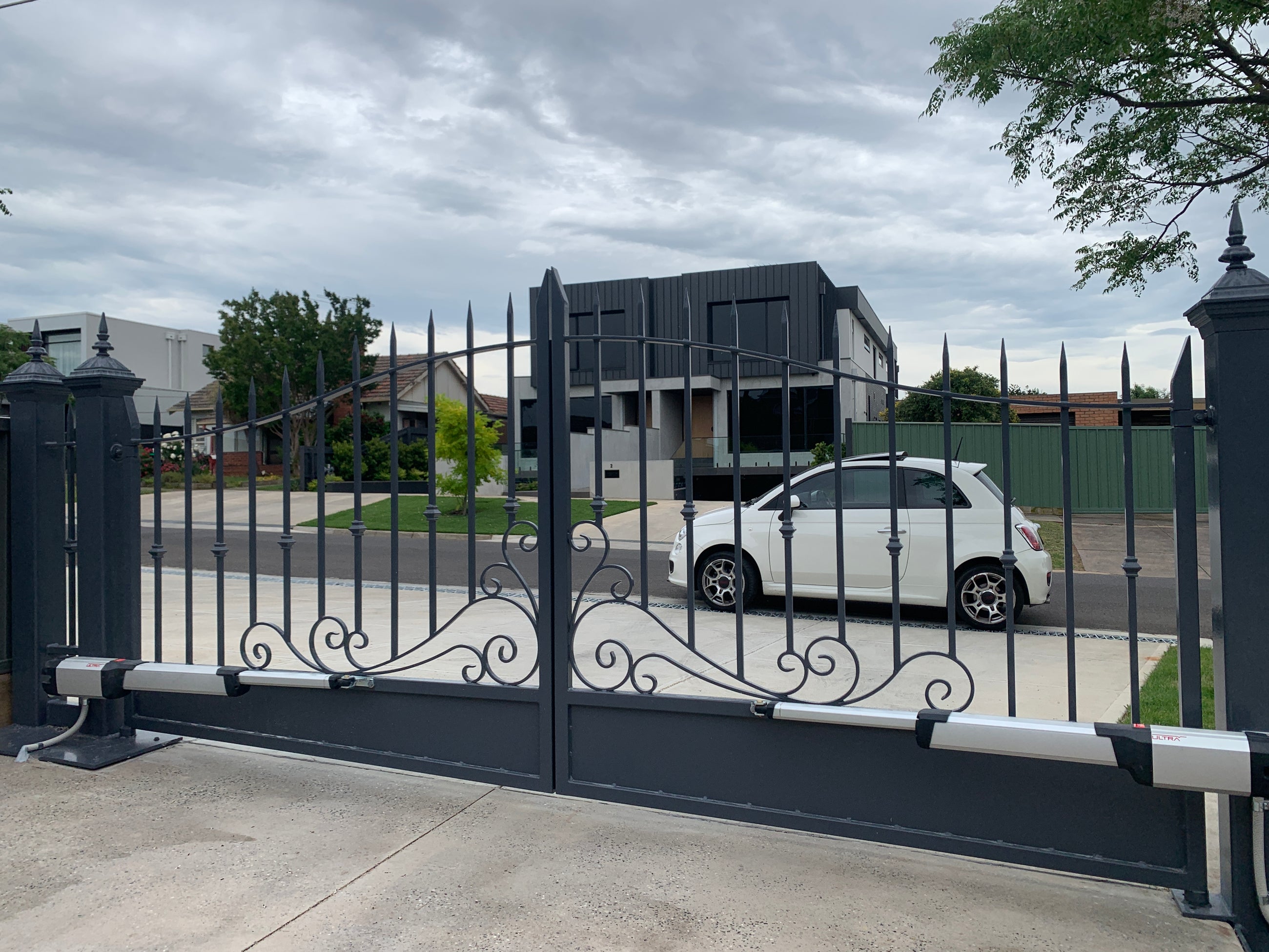 Gate Remotes & Access Controls | Powered Gates Australia